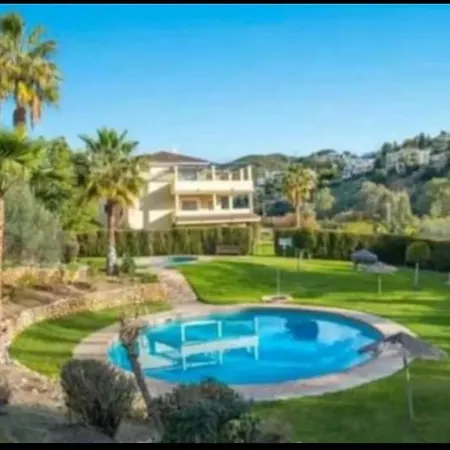Bedroom, With A Share Bathroom In A Place * מאלגה
